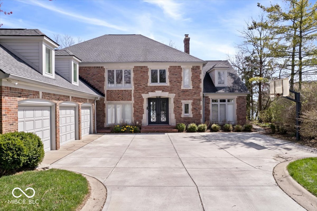 10901 Brigantine Drive Indianapolis, IN 46256 - Photo 4 of 85