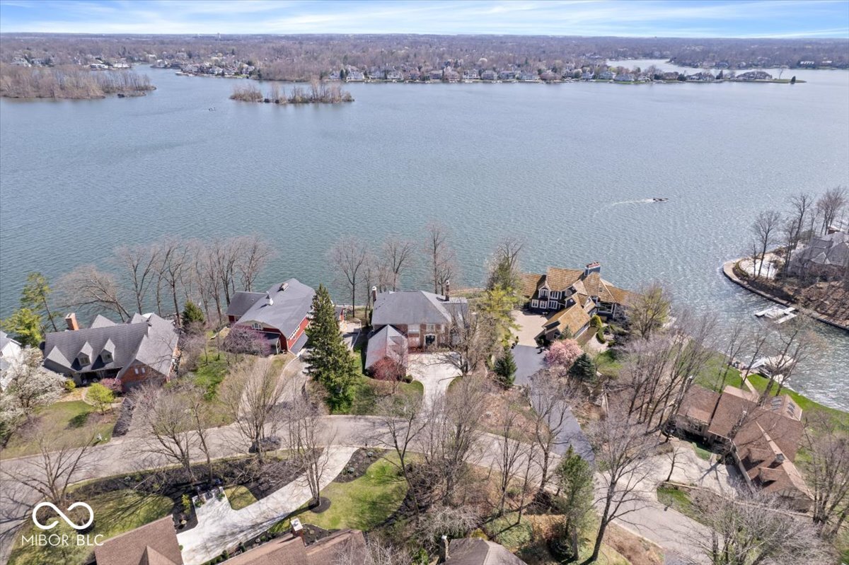 10901 Brigantine Drive Indianapolis, IN 46256 - Photo 5 of 85