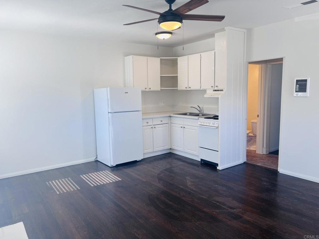 442 2nd Street, Unit H Encinitas, CA 92024 - Photo 15 of 22