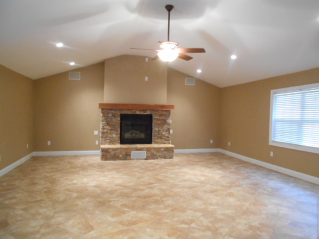 415 West Marigold Avenue Foley, AL 36535 - Photo 4 of 19 Living Room