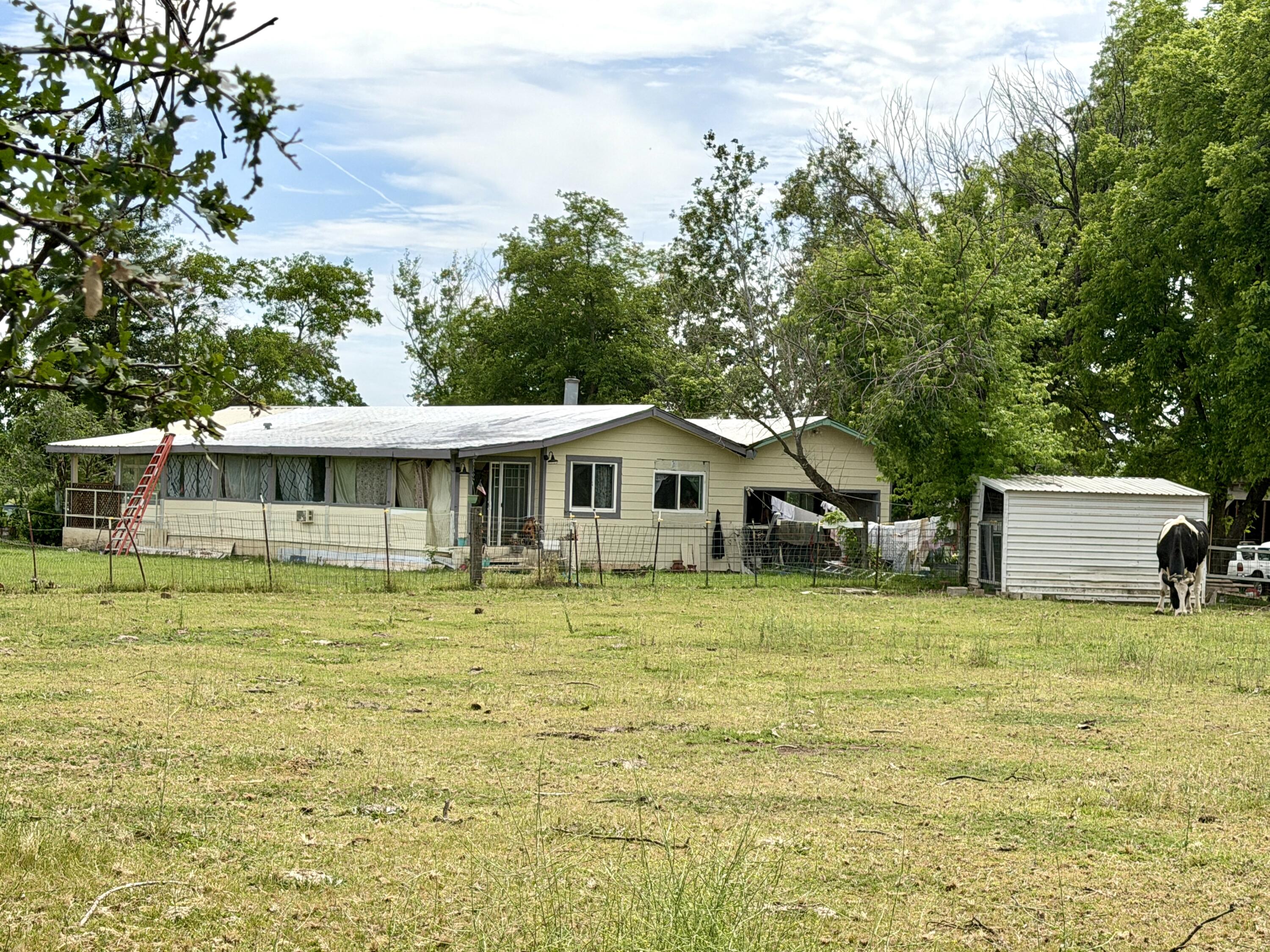 4910 Balls Ferry Road Anderson, CA 96007 - Photo 11 of 46 IMG_1664