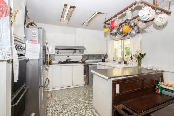 $379,900 | 4910 Balls Ferry Road, Anderson, CA 96007