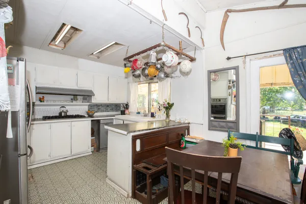 $379,900 | 4910 Balls Ferry Road, Anderson, CA 96007