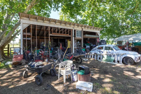 $379,900 | 4910 Balls Ferry Road, Anderson, CA 96007