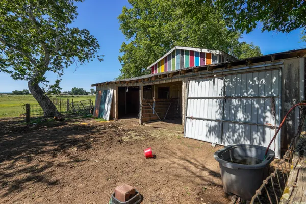 $379,900 | 4910 Balls Ferry Road, Anderson, CA 96007