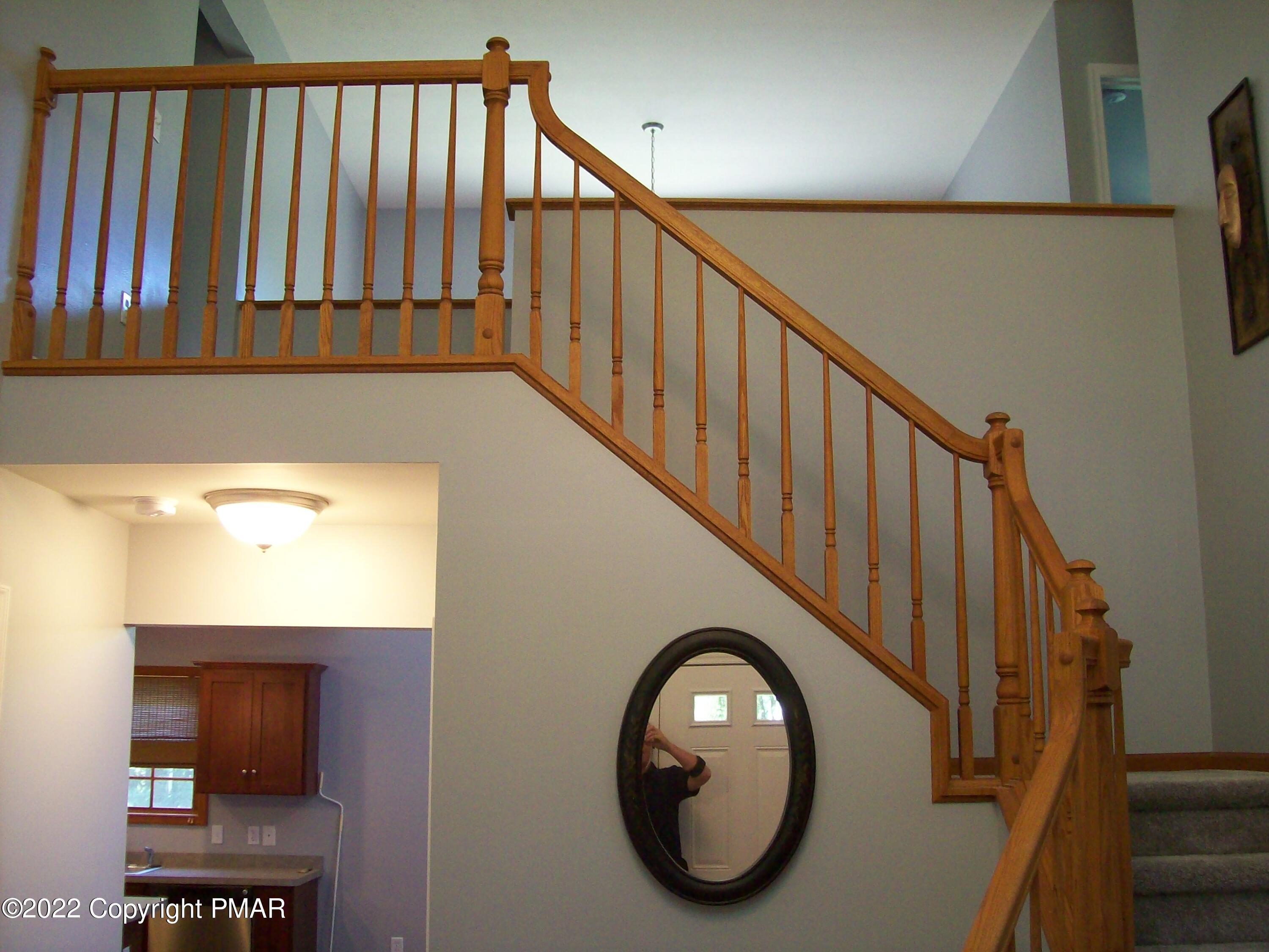 373 Sunrise Loop Scotrun, PA 18355 - Photo 9 of 38 foyer