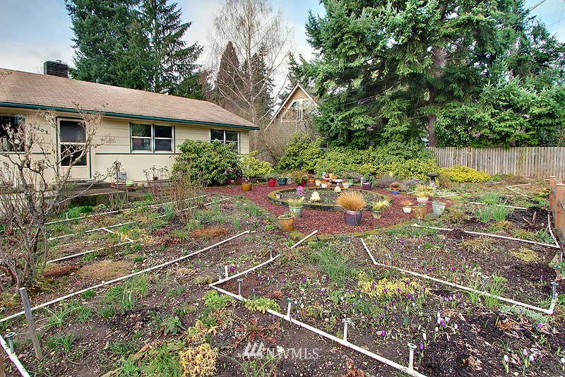 24308 7th Avenue West Bothell, WA 98021 - Photo 3 of 15