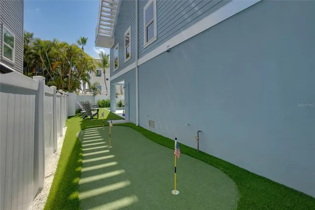 $3,500,000 | 2102 Avenue B, Bradenton Beach, FL 34217