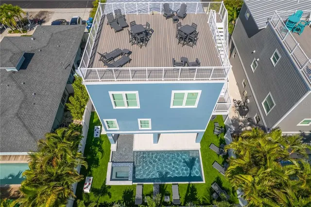 $3,500,000 | 2102 Avenue B, Bradenton Beach, FL 34217