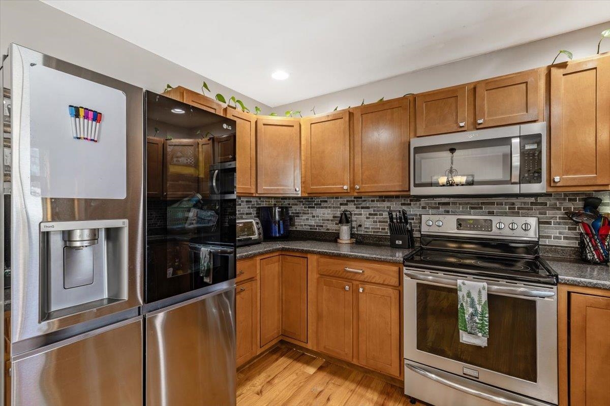 14 Andbron Road Fairfax, VT 05454 - Photo 9 of 41