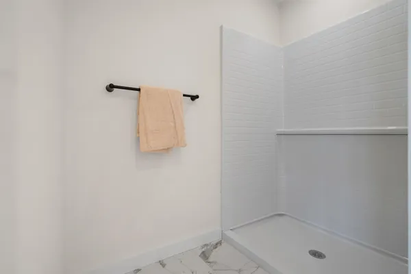 $399,900 | 4 Tanager Circle, Unit 7, Concord, NH 03303