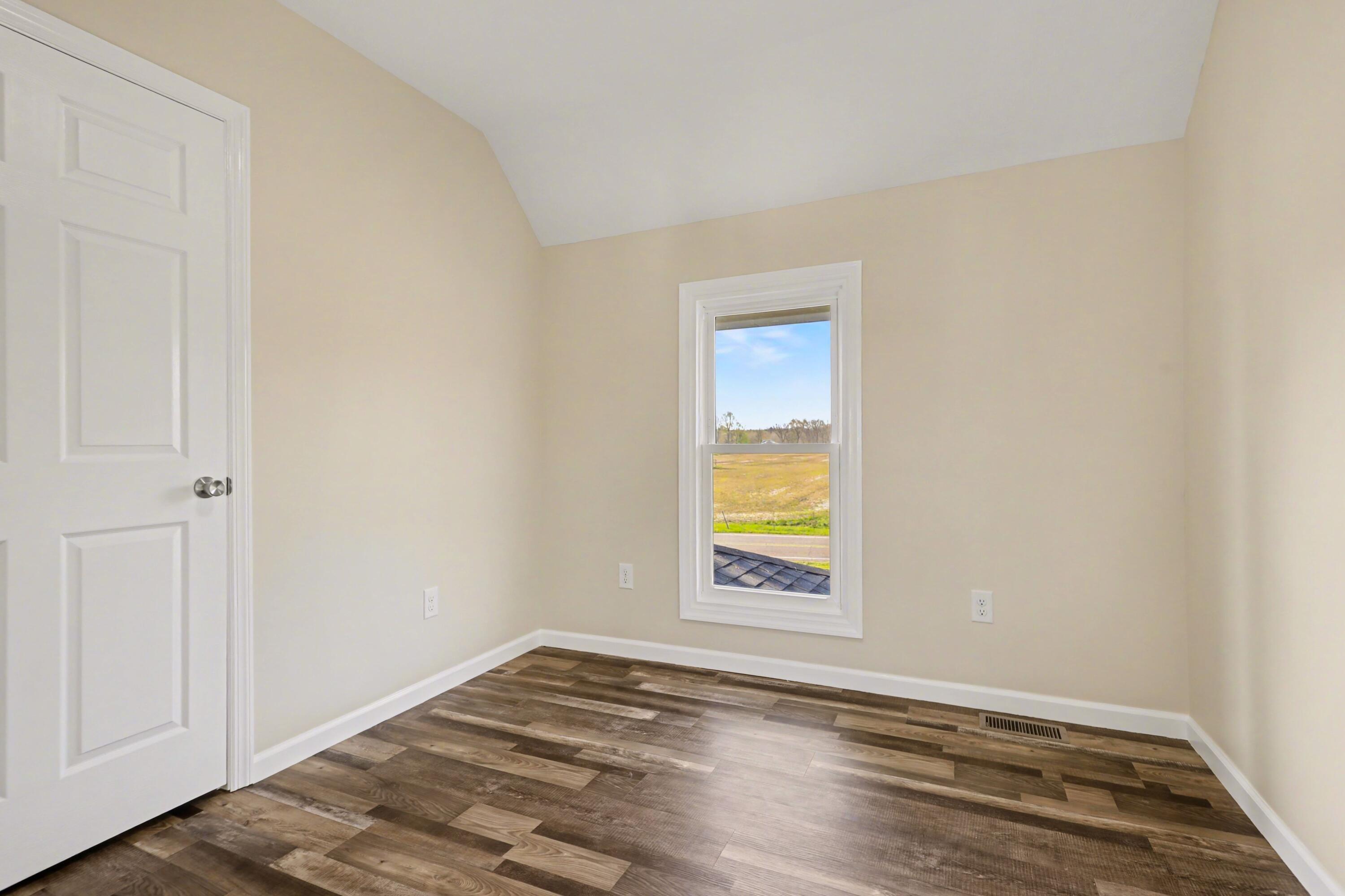 8891 Pennfield Road Battle Creek, MI 49014 - Photo 17 of 39 Upstairs Bedroom 1