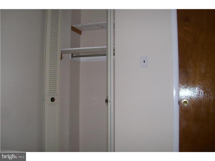11931 Covert Road Philadelphia, PA 19154 - Photo 17 of 25 Bedroom 3
