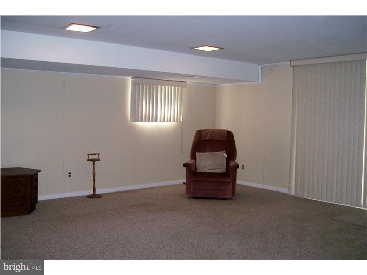 11931 Covert Road Philadelphia, PA 19154 - Photo 18 of 25 Basement - Finished