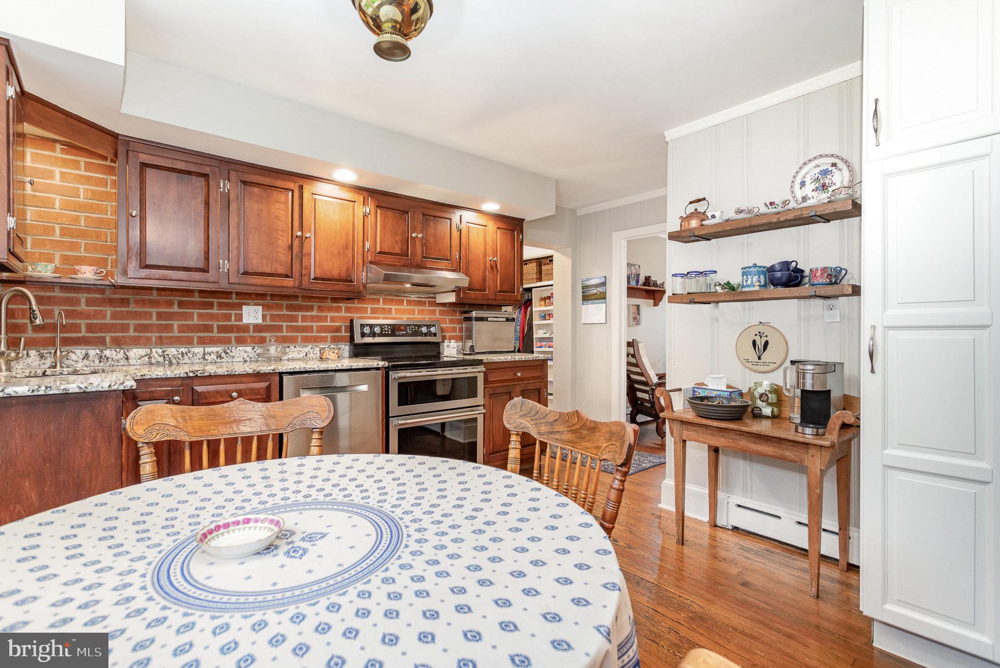 444 South Broad Street Lititz, PA 17543 - Photo 14 of 32