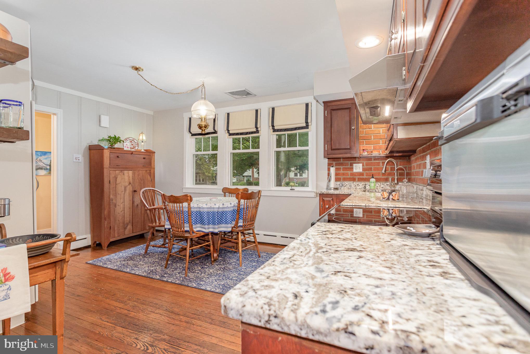 444 South Broad Street Lititz, PA 17543 - Photo 15 of 32