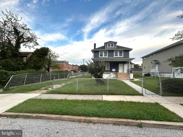 a view of a basketball court
