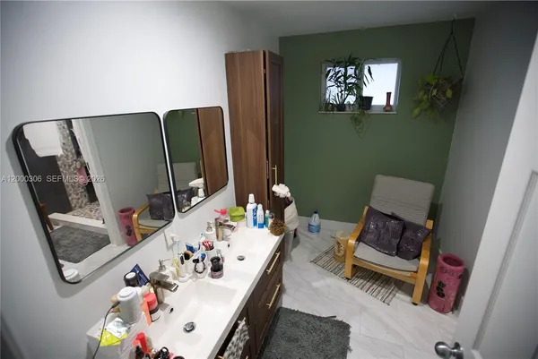 $4,300 | 4432 Northwest 98th Avenue, Doral, FL 33178