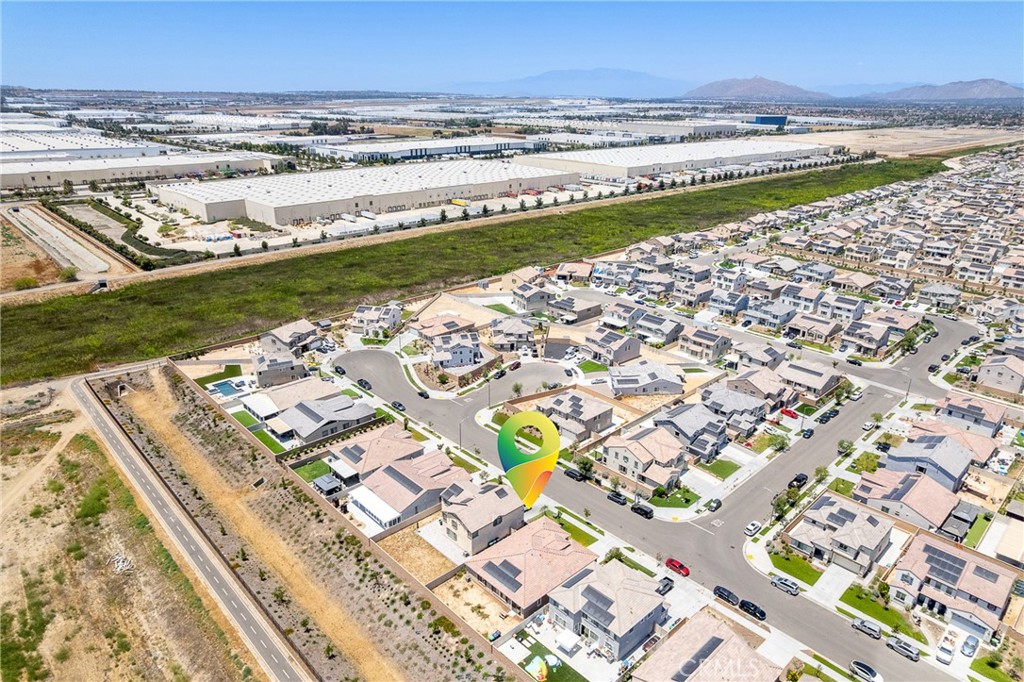 711 Ballesteros Street Perris, CA 92571 - Photo 12 of 39 Solar aerial