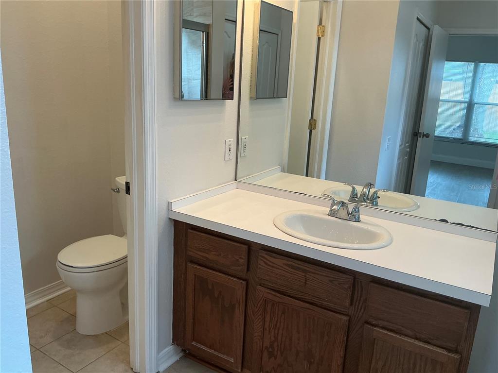 216 Island Water Way Apollo Beach, FL 33572 - Photo 18 of 35