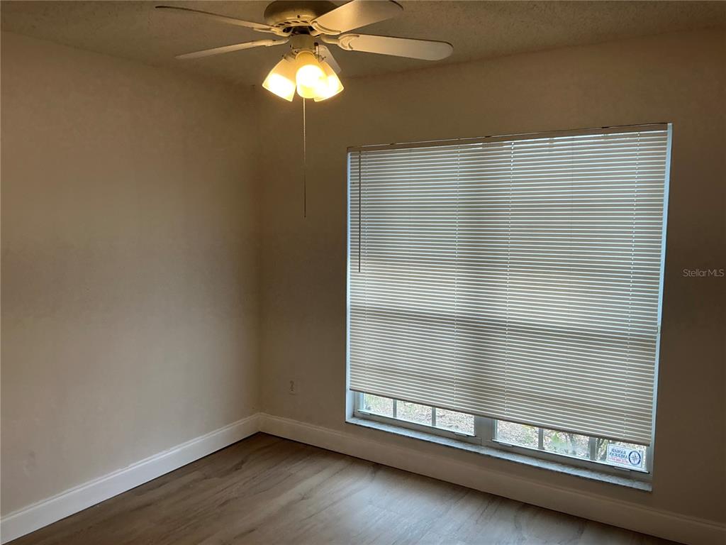 216 Island Water Way Apollo Beach, FL 33572 - Photo 22 of 35