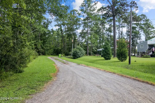 $1,400,000 | 0 Blue Heron Drive, Bayboro, NC 28515