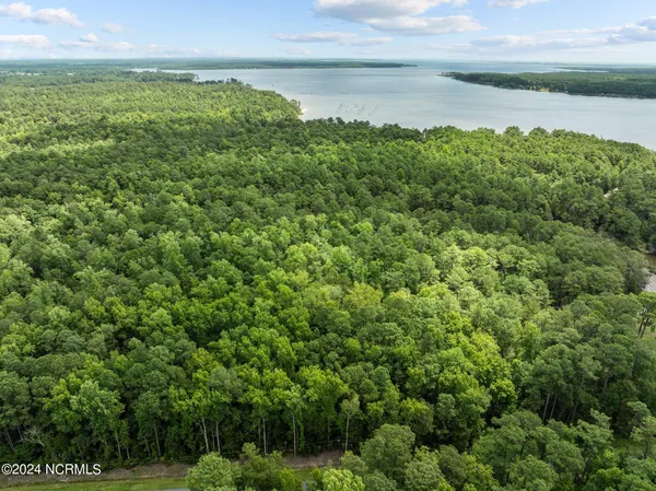 $1,400,000 | 0 Blue Heron Drive, Bayboro, NC 28515