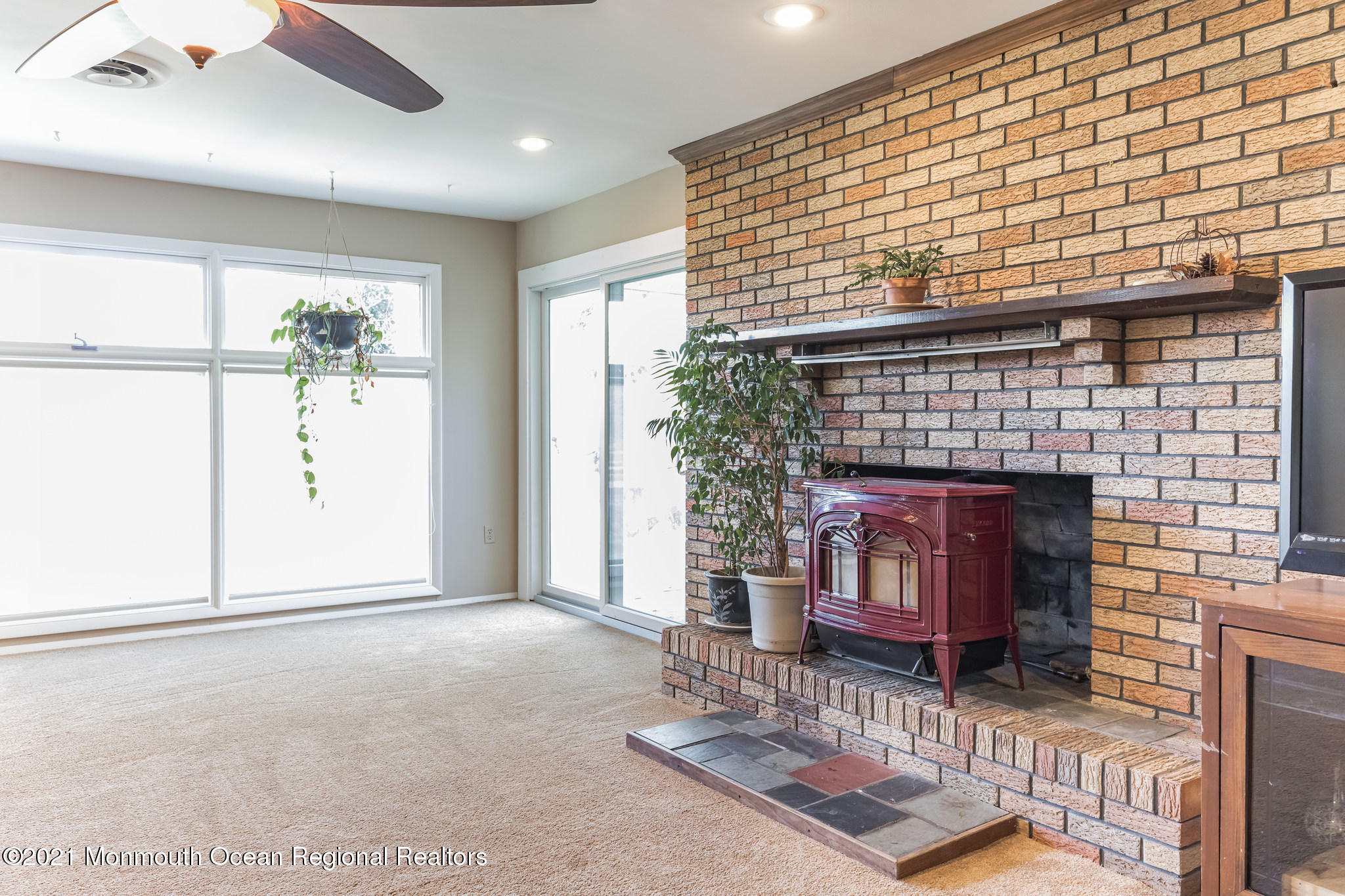 148 Meirs Road Cream Ridge, NJ 08514 - Photo 6 of 25 70461_Standard-13-7603829