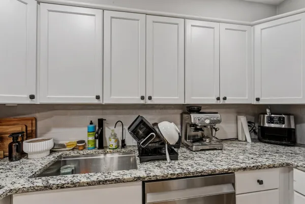 $865,000 | 135 Garden Street, Unit 7, Hoboken, NJ 07030