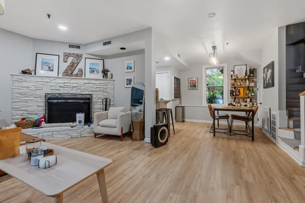 $865,000 | 135 Garden Street, Unit 7, Hoboken, NJ 07030