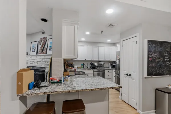 $865,000 | 135 Garden Street, Unit 7, Hoboken, NJ 07030