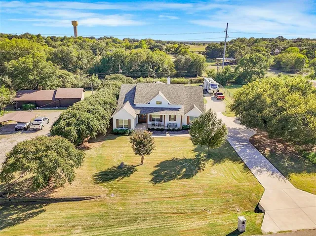 $675,000 | 108 Southwood Drive, Burleson, TX 76028