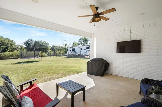 $675,000 | 108 Southwood Drive, Burleson, TX 76028