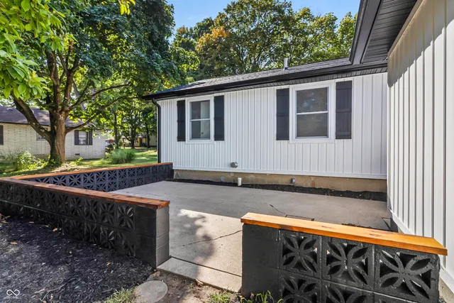 $275,000 | 221 South Alfonte Street, Ingalls, IN 46048