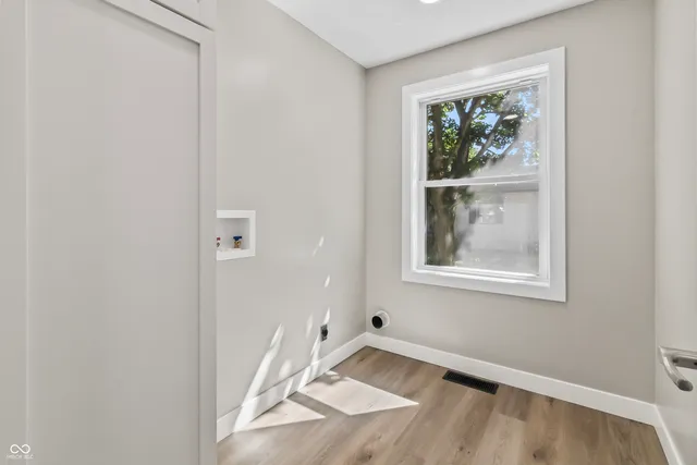 $275,000 | 221 South Alfonte Street, Ingalls, IN 46048