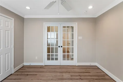$294,900 | 809 East 40th Street, Houston, TX 77022