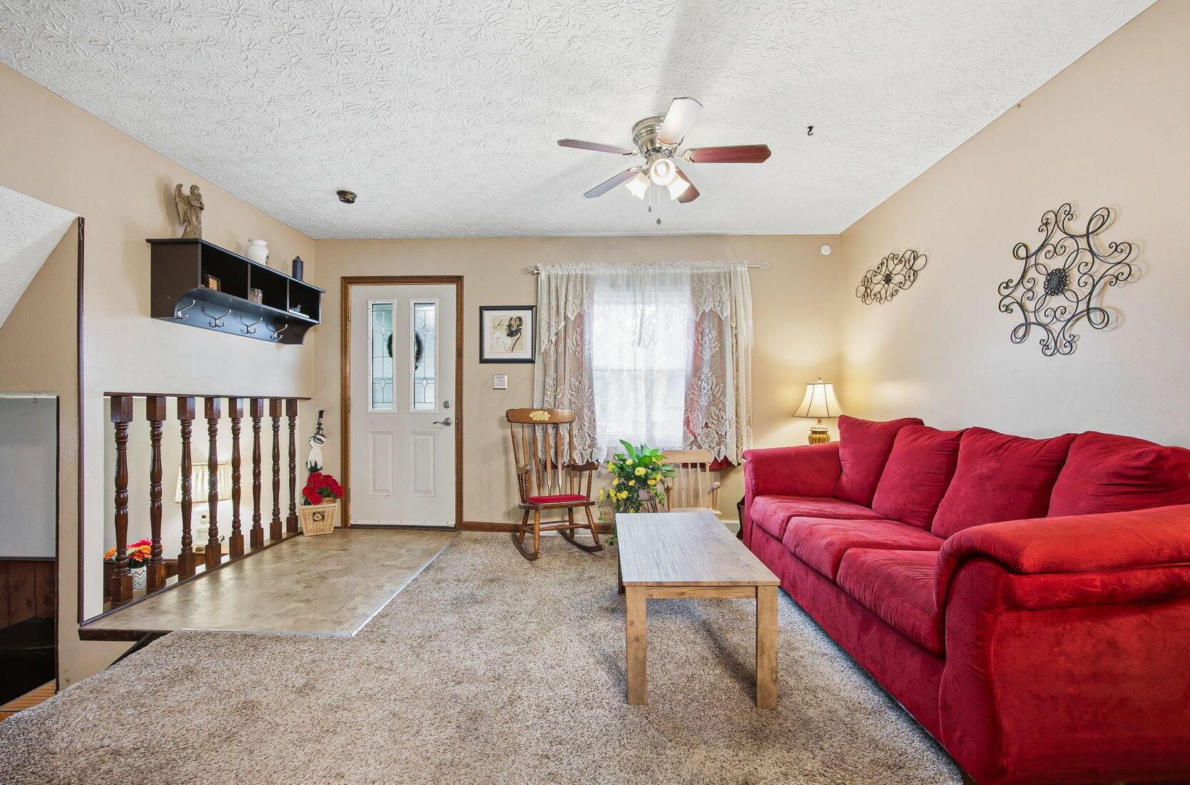 1485 Demorest Road Columbus, OH 43228 - Photo 8 of 45 +008