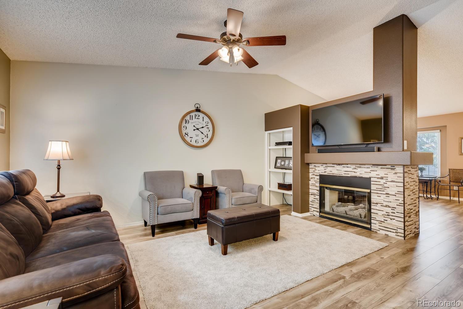 9511 South Castle Ridge Circle Highlands Ranch, CO 80129 - Photo 13 of 28