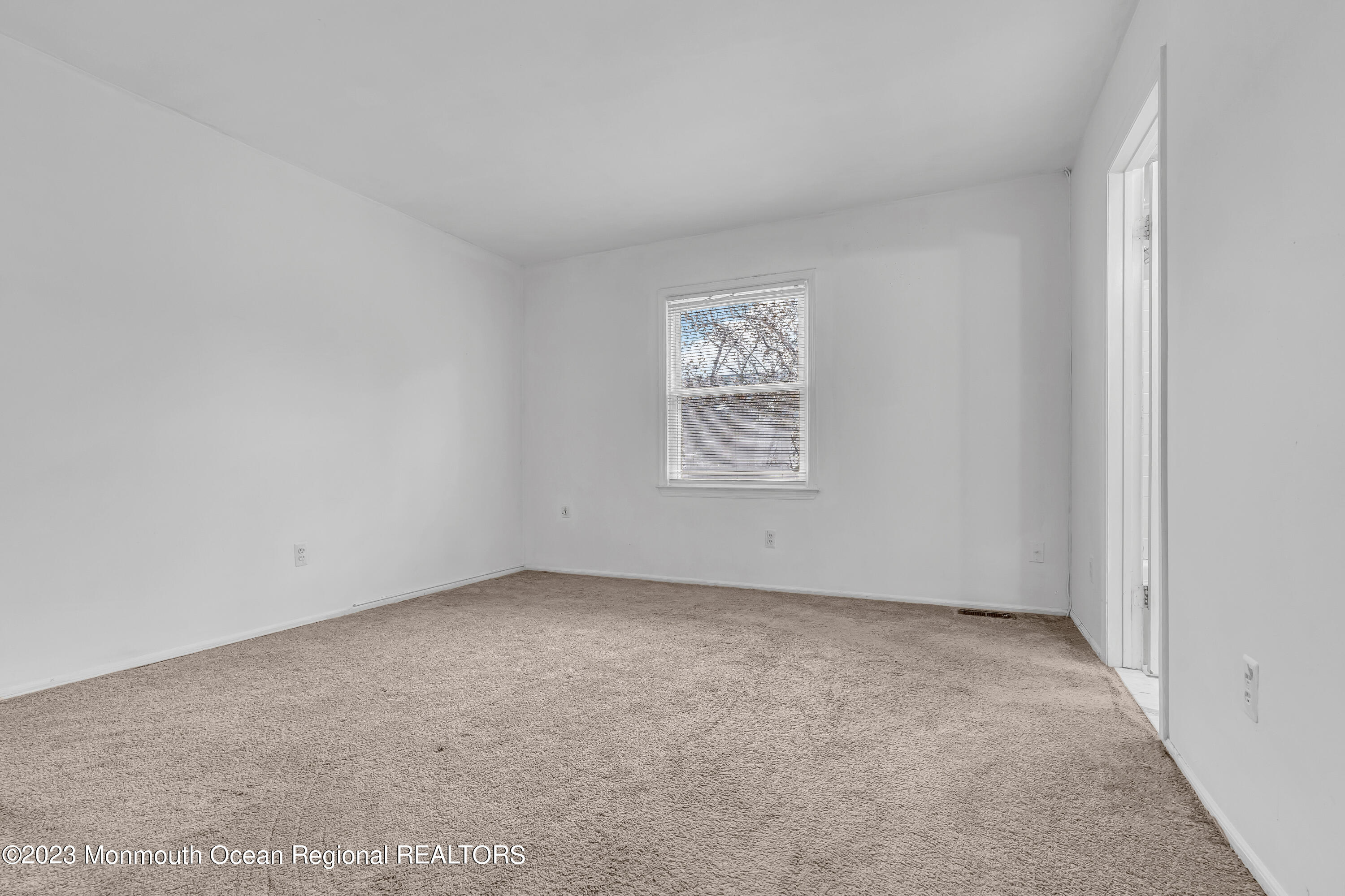 122 La Rue Lane, Unit 122 East Brunswick, NJ 08816 - Photo 17 of 28 017__dsc0462