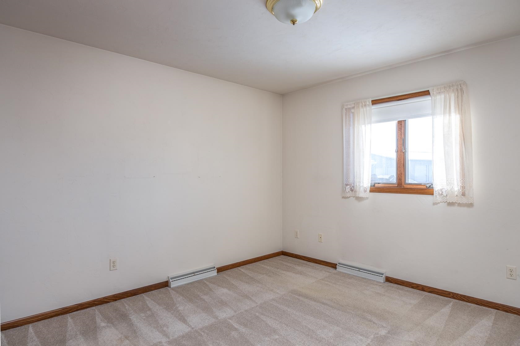 W2247 Block Road Appleton, WI 54915 - Photo 11 of 18