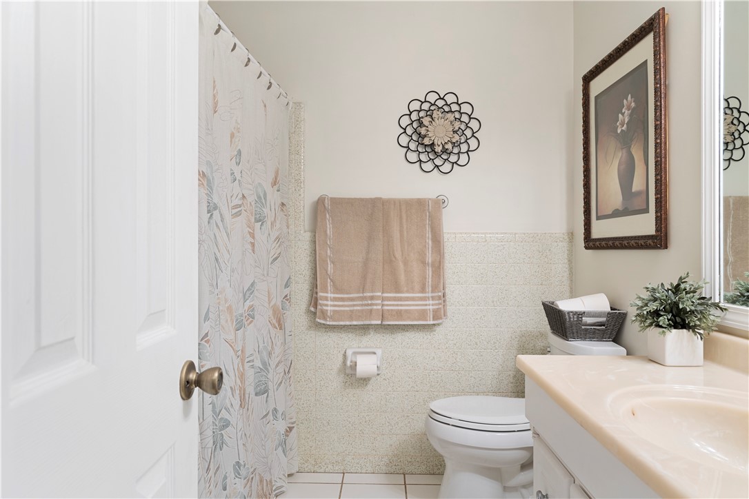 2600 Lebanon Road Pendleton, SC 29670 - Photo 18 of 37 Hallway bathroom