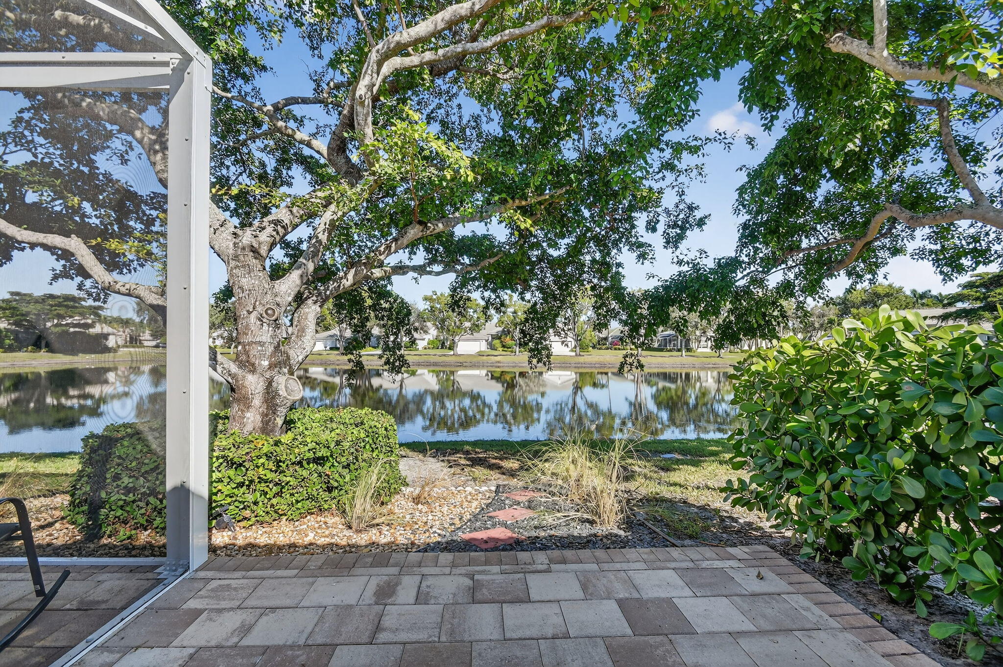 7811 Rockford Road Boynton Beach, FL 33472 - Photo 33 of 72 patio overlooking lake