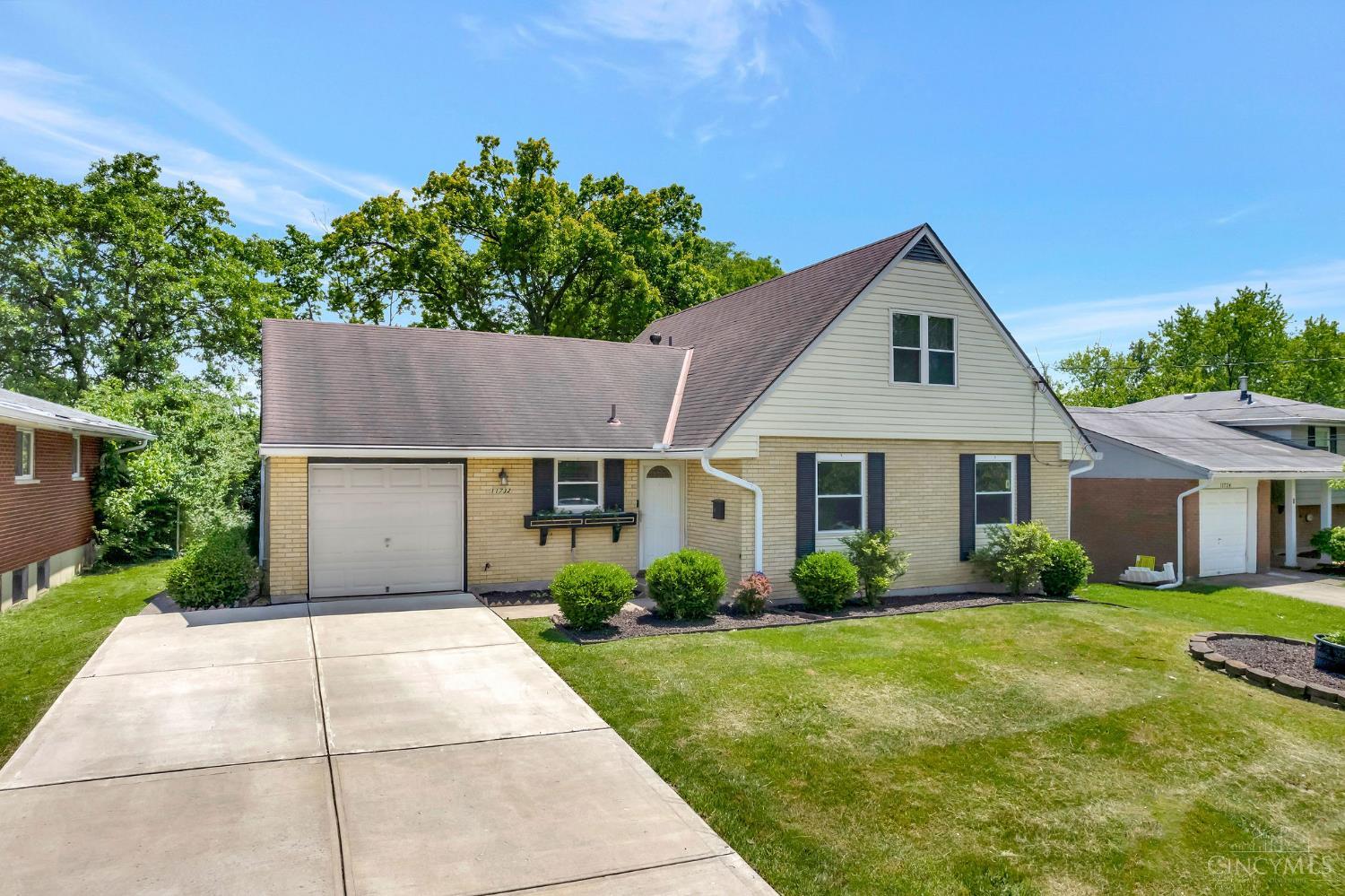 11732 Hanover Road Forest Park, OH 45240 - Photo 2 of 28