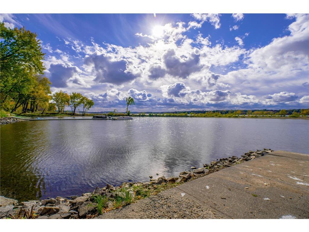 1100 Front Street Hudson, WI 54016 - Photo 13 of 14