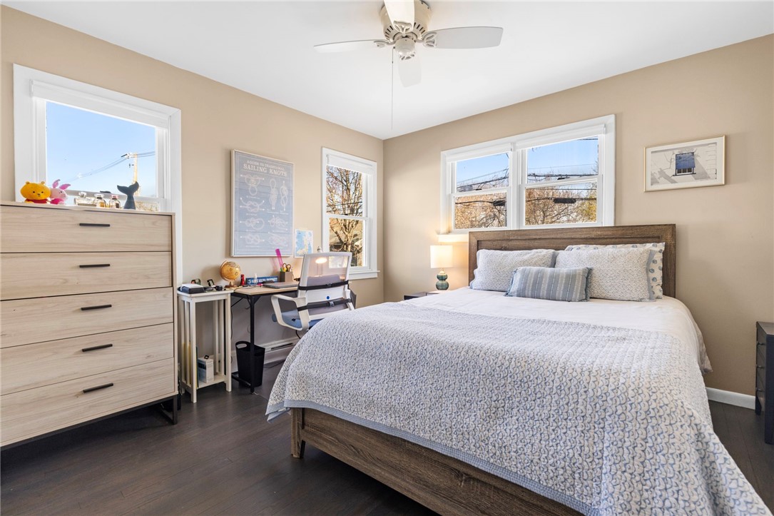 132 Ruggles Avenue Newport, RI 02840 - Photo 18 of 30