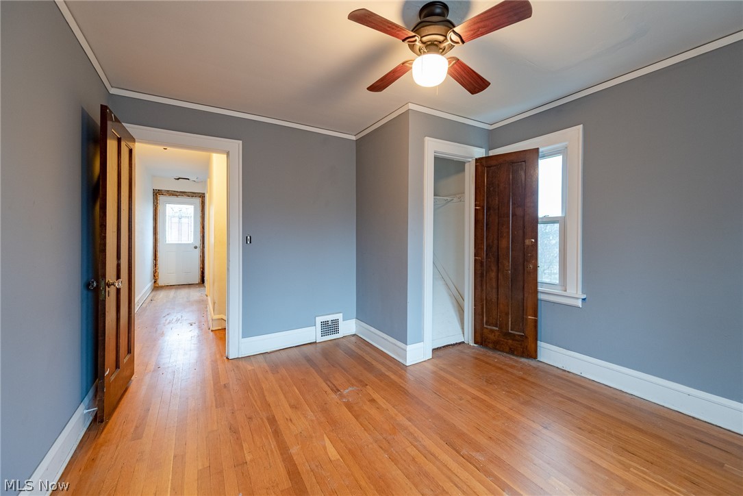 3216 Tullamore Road Cleveland, OH 44118 - Photo 16 of 20