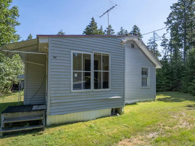 $275,000 | 373 Harbor Drive, Tremont, ME 04653