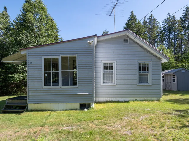 $275,000 | 373 Harbor Drive, Tremont, ME 04653
