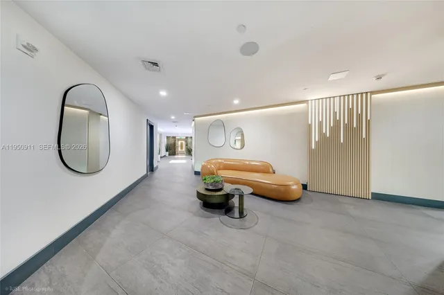 $599,000 | 90 Southwest 3rd Street, Unit 3109, Miami, FL 33130