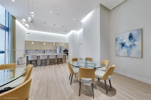 $599,000 | 90 Southwest 3rd Street, Unit 3109, Miami, FL 33130